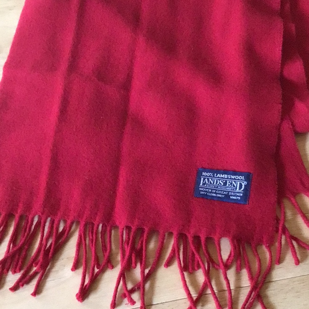 Lands' End lambswool scarf red